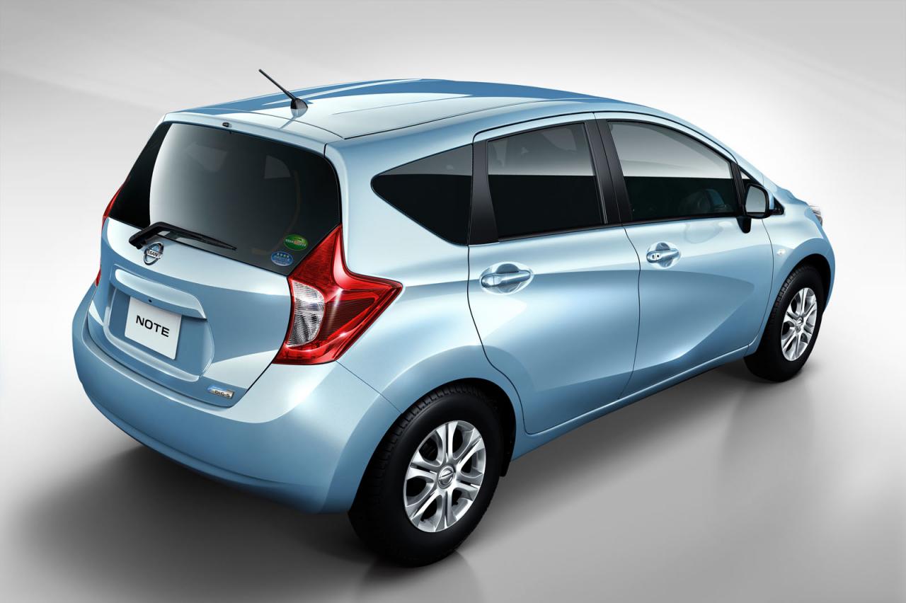 nissan note2