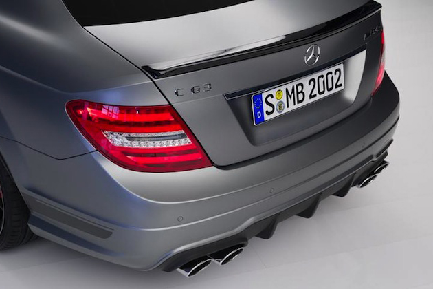 2014-Mercedes-C63-AMG-Edition-507-09