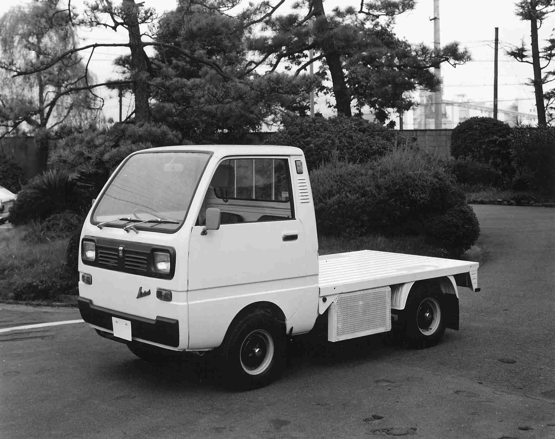 05-Minicab-EV