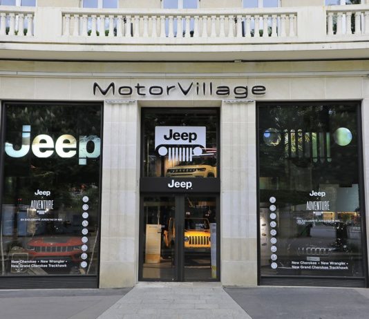 Jeep Adventure – niezwykła wystawa marki Jeep® w MotorVillage Champs-Elysées w Paryżu